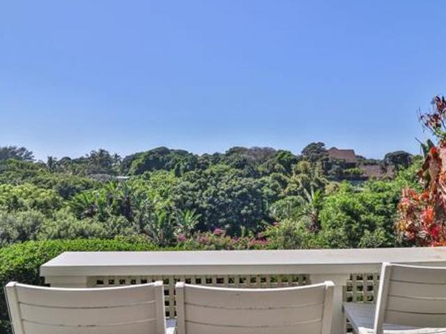 4 Bedroom House in Zinkwazi Beach