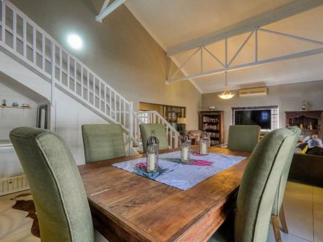 4 Bedroom House in Zwartkop