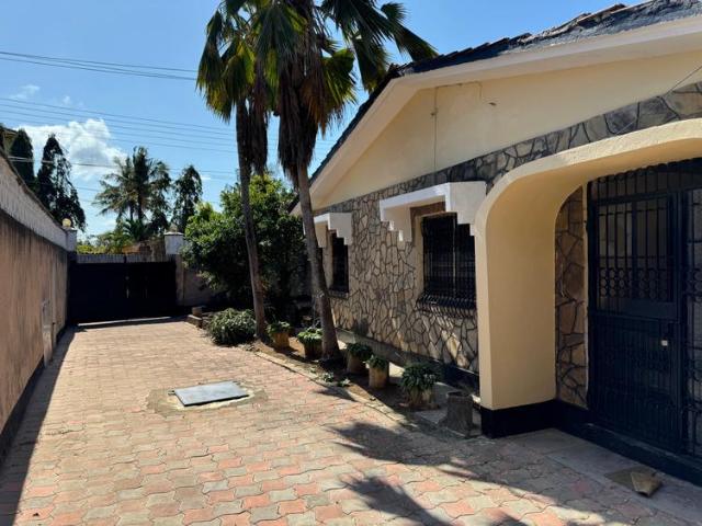4 Bedroom House on 1/4 Acre in Serena, Shanzu — Prime Beachside Location | Ksh 20M
