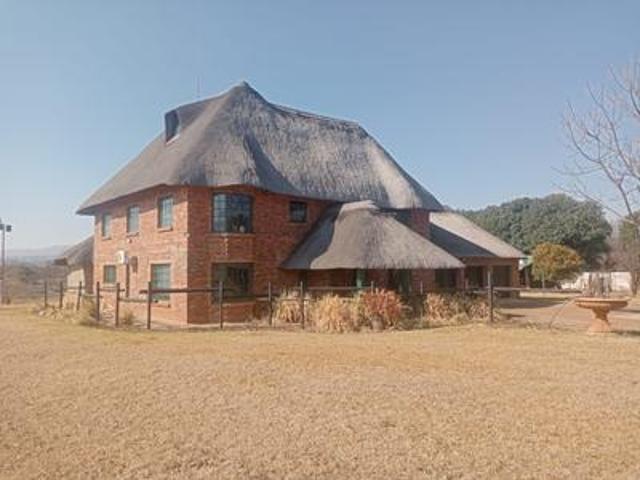 4 bedroom house on smallholding on t.