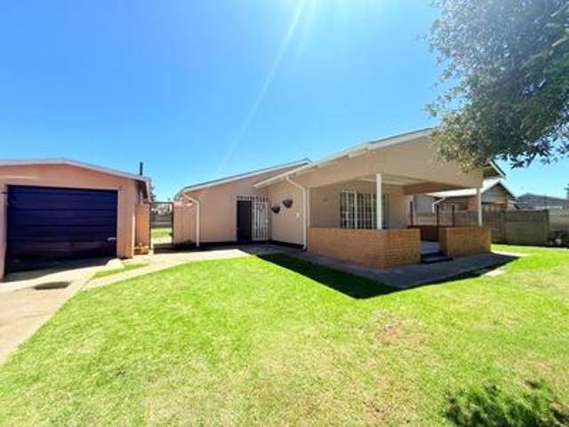 4 bedroom house on the market in van.