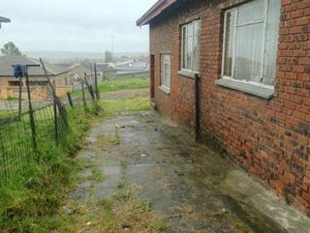 4 bedroom house on the market in wes.