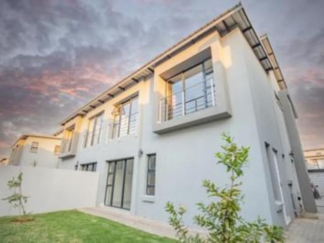 4 bedroom house on the market in equ.