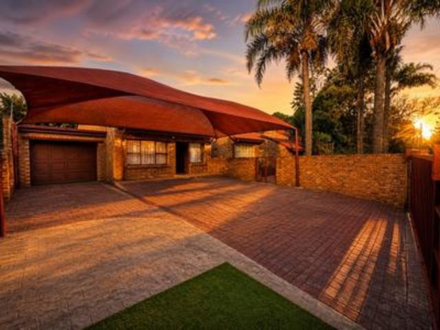 4 bedroom house on the market in era.