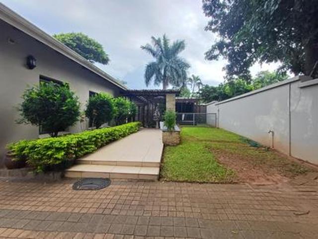 4 bedroom house on the market in la lucia