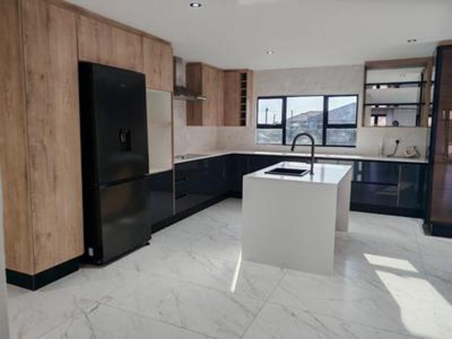 4 bedroom house on the market in mankweng