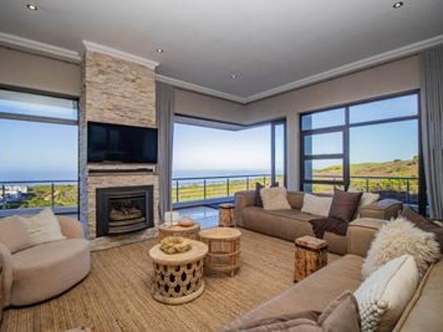 4 bedroom house on the market in pin.