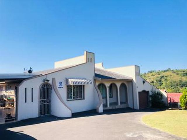 4 bedroom house on the market in sha.