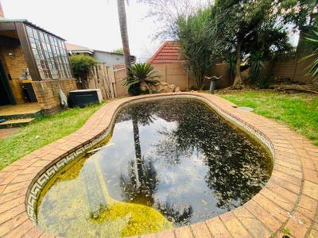 4 bedroom house on the market in symhurst