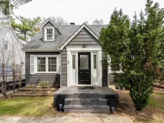 4 Bedroom House Oakville ON 104106813