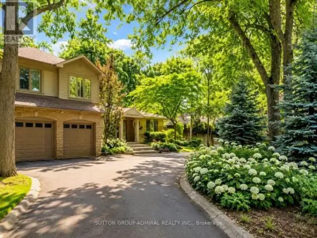 4 Bedroom House Oakville ON 104362962