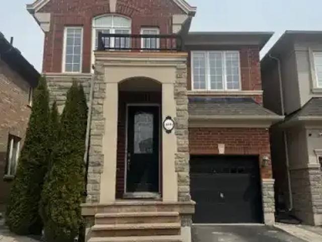 4 Bedroom House Oakville ON LS104292300