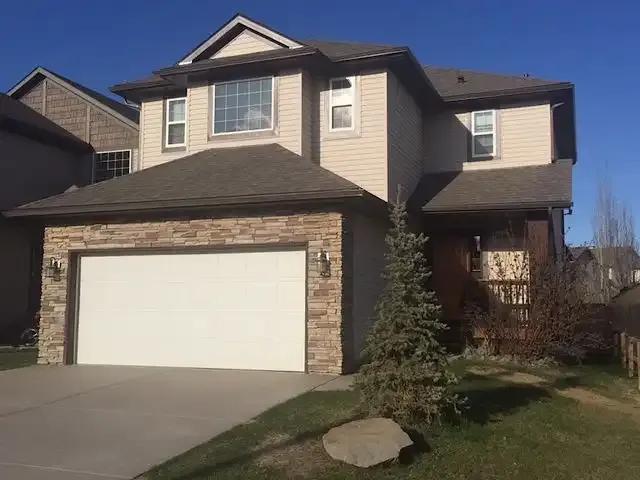 4 Bedroom House Okotoks AB 105359732