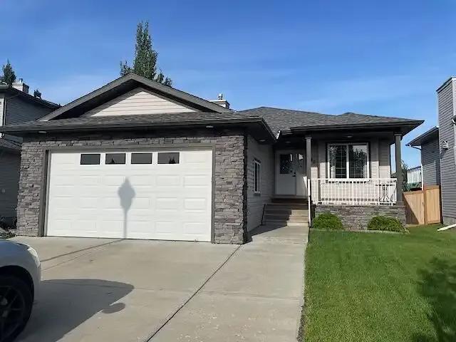 4 Bedroom House Leduc AB 103322247