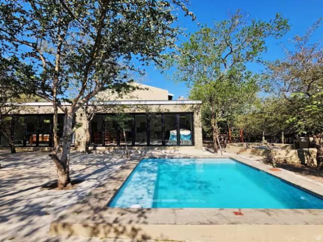 4 Bedroom House Marloth Park Marloth Park 103176595