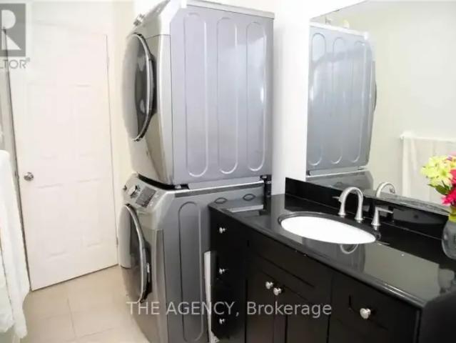 4 Bedroom House Milton ON LS102339013