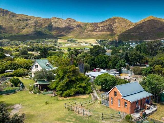 4 Bedroom House Noordhoek Western Cape 99951860