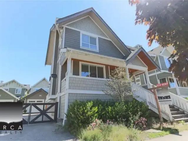 4 Bedroom House New Westminster BC 103215826