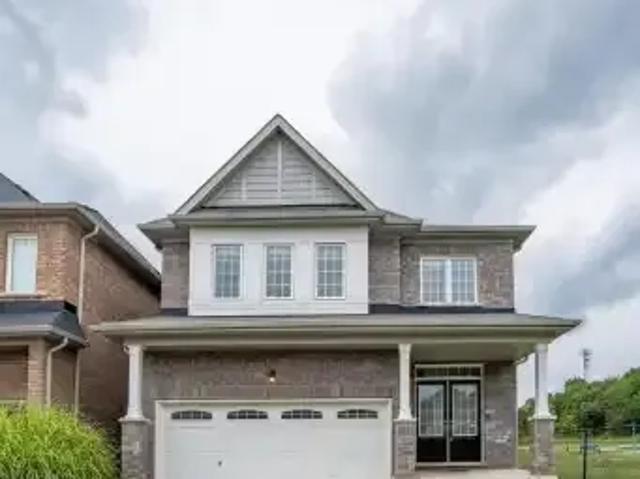 4 Bedroom House Niagara Falls ON 105327209