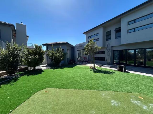 4 Bedroom House Sandown Sandown 103342654