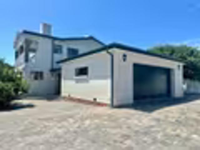4 Bedroom House Stilbaai Wes Stilbaai Wes 103689606