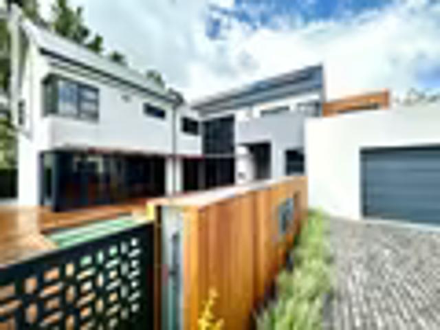 4 Bedroom House Paradyskloof Paradyskloof 103689540