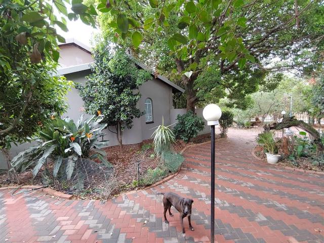 4 Bedroom house rented in Meyerspark, Pretoria