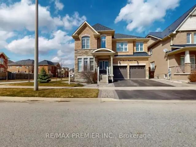 4 Bedroom House Richmond Hill ON 103652853