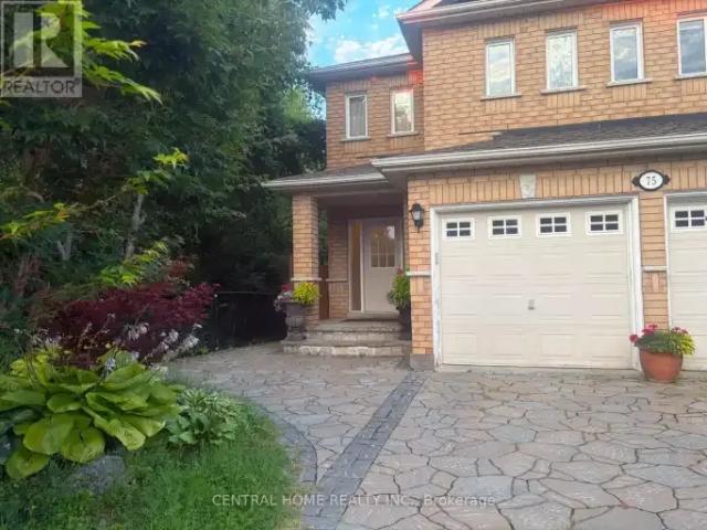 4 Bedroom House Richmond Hill ON 105186089