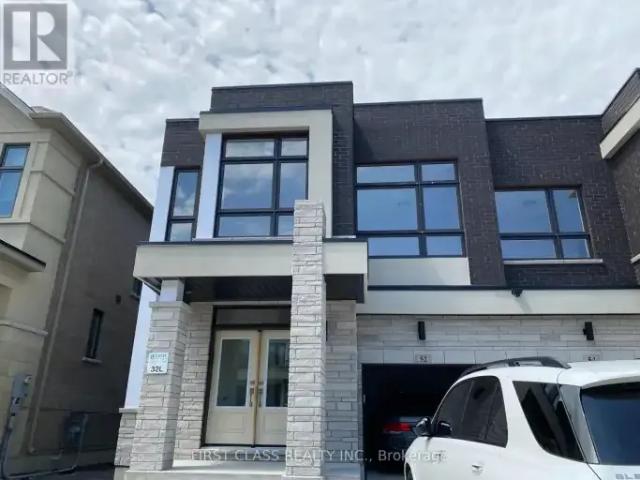 4 Bedroom House Richmond Hill ON 105186163