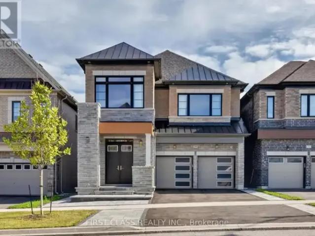 4 Bedroom House Richmond Hill ON 105359967