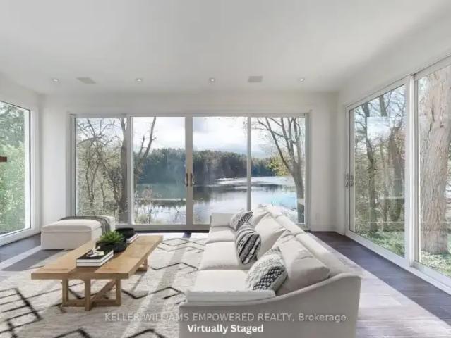 4 Bedroom House Richmond Hill ON 105394983