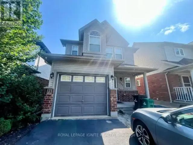 4 Bedroom House Waterloo ON 104535578