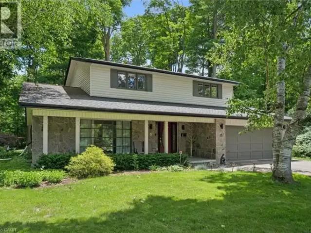 4 Bedroom House Waterloo ON 103338628