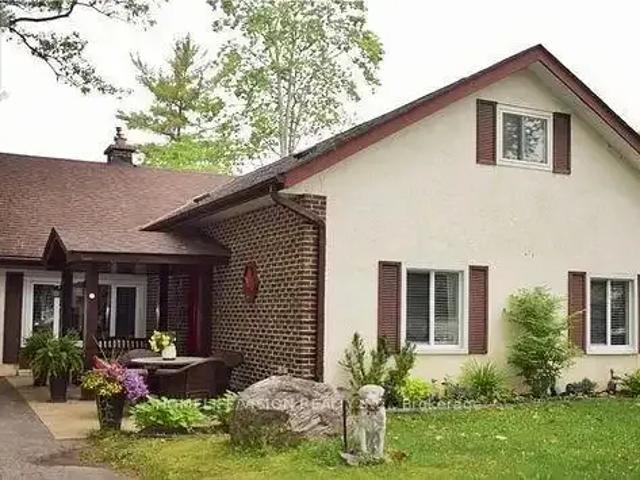 4 Bedroom House Wasaga Beach ON 100901170