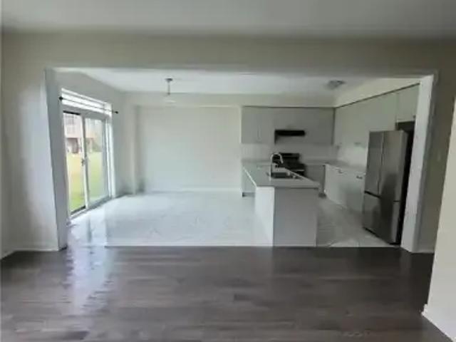 4 Bedroom House Welland ON 103012091