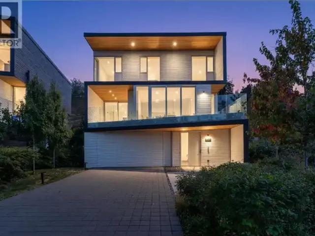 4 Bedroom House West Vancouver BC 104972932