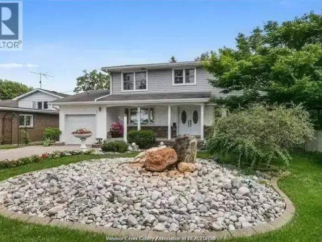 4 Bedroom House Windsor ON 104470944