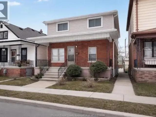4 Bedroom House Windsor ON 104842016