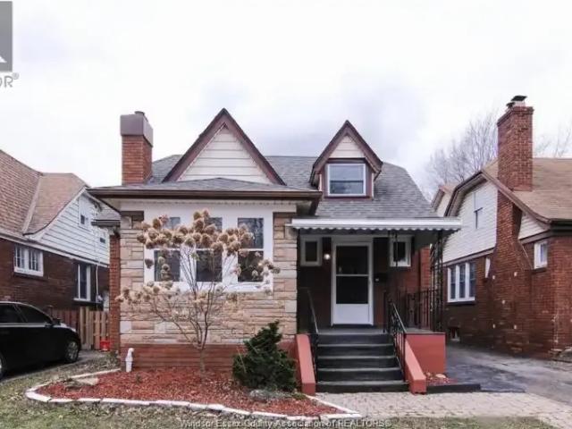 4 Bedroom House Windsor ON 105309496