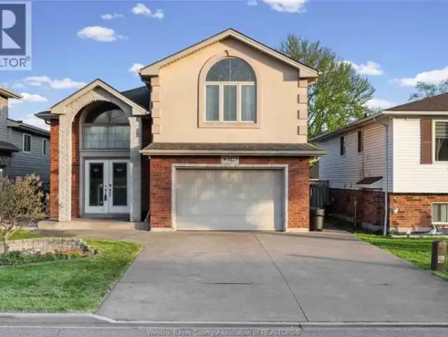 4 Bedroom House Windsor ON LS102306813