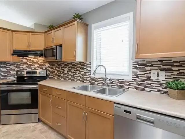 4 Bedroom House Winnipeg MB 102468579