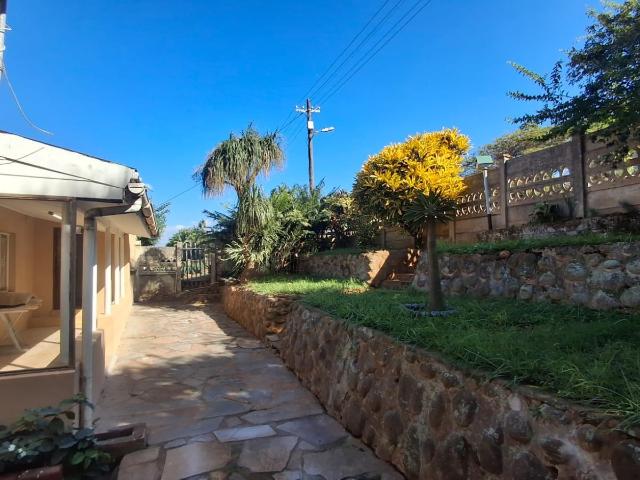 4 Bedroom House To Let in Bluff