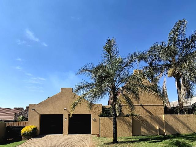 4 Bedroom House To Let in Die Heuwel