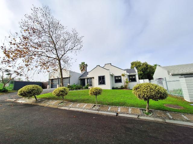 4 Bedroom House To Let in Goedemoed