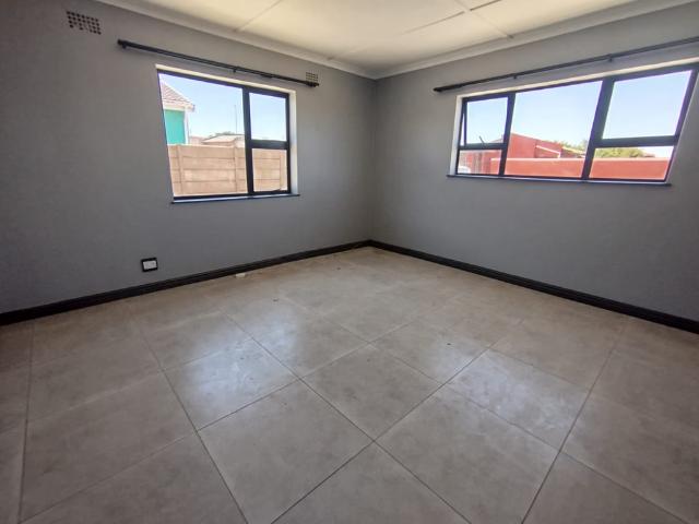 4 Bedroom House To Let in Louwville