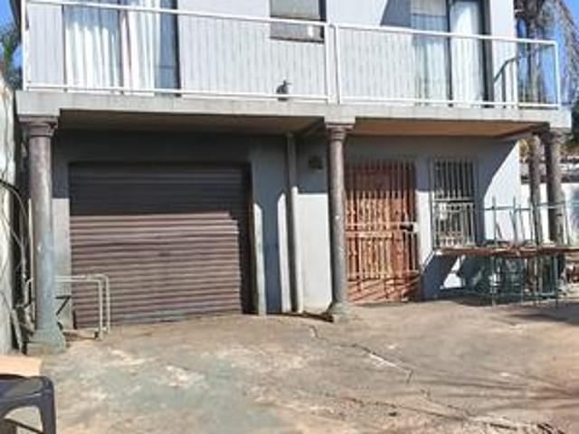 4 bedroom house to let in primrose