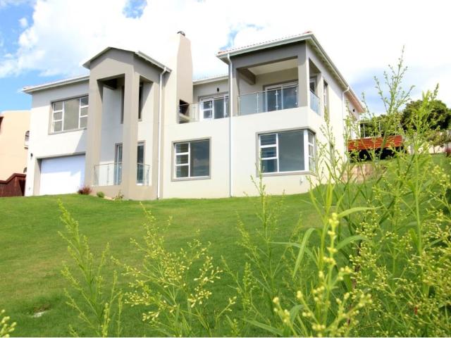 4 Bedroom House To Let in Santareme