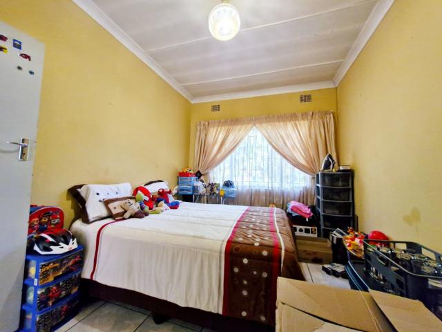4 Bedroom House To Rent in Valhalla