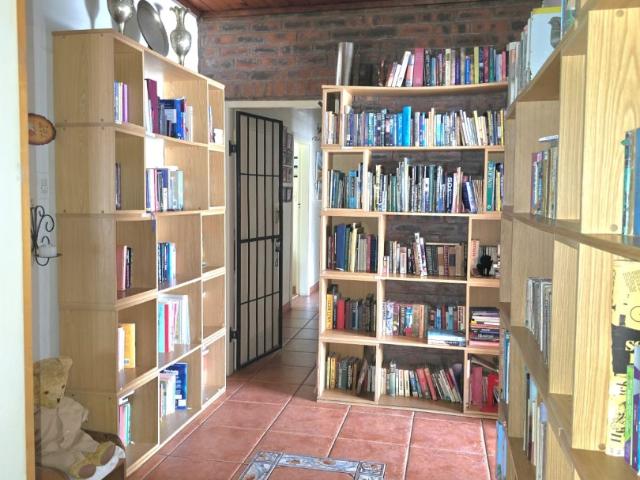 4 Bedroom House To Rent in Waterfall